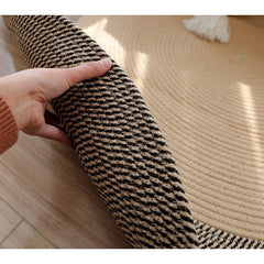 Noir Edge Round Raffia Rug – Minimalist Natural Fiber Floor Mat in Sand & Black